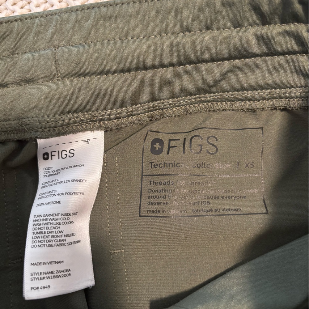 Figs Zamora Scrub Pant - Moss XS - Picture 2 of 4